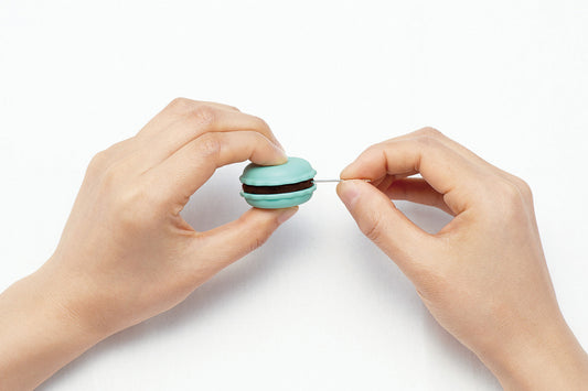 Sweet n' Sharp Macaron Needle Sharpener - Pistachio