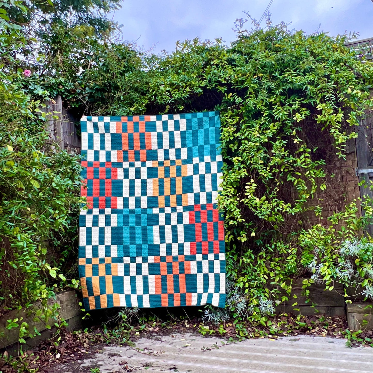Magpie Quilt large throw bundle - Evergreen