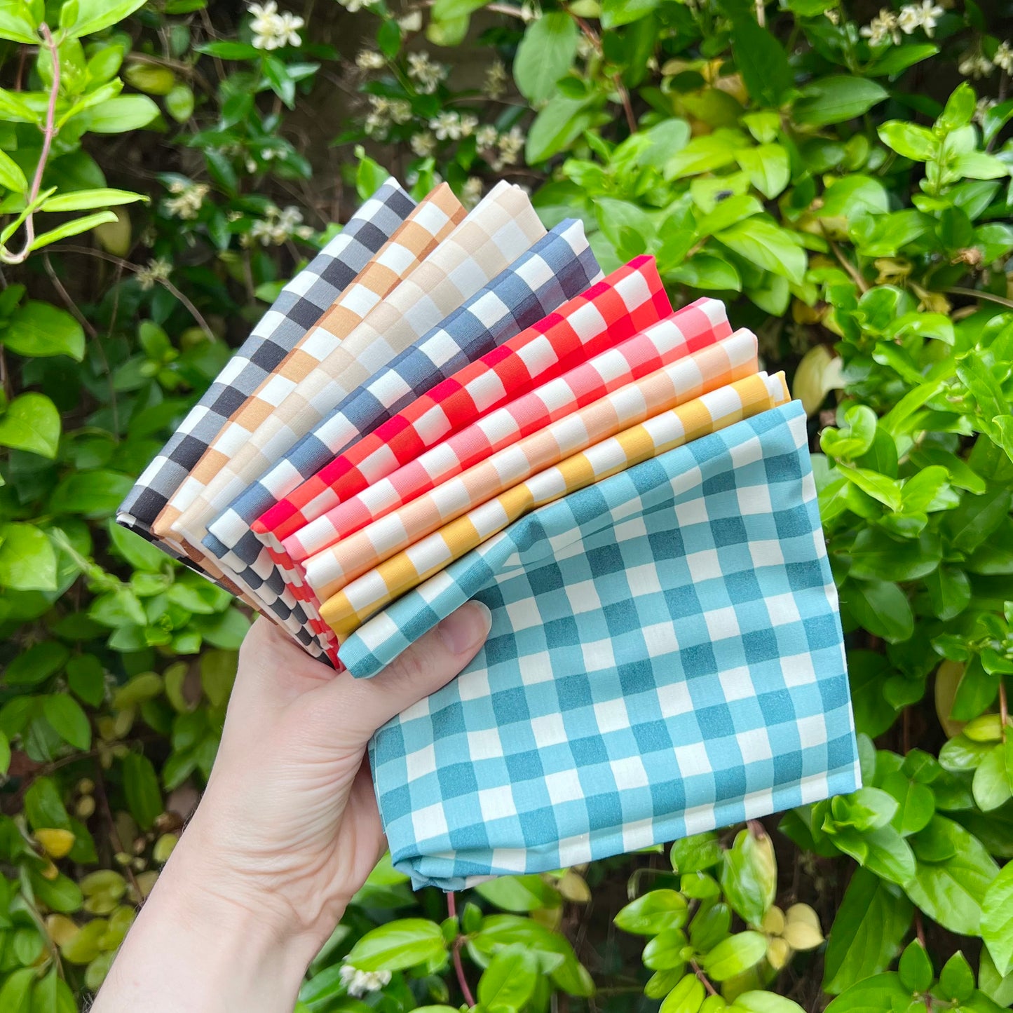 Small Plaid of my Dreams x 9 Fat Qtr Bundle